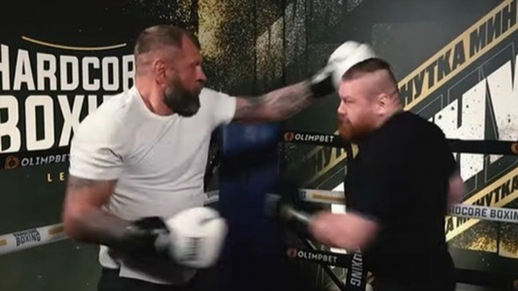Смотреть бой емельяненко дацик